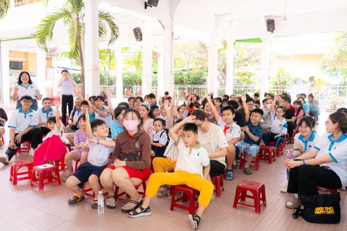 “Trung thu yêu thương 2025”: 13Win 21 link không chặn 13WIN13 kết nối trái tim, sẻ chia niềm vui cùng trẻ em Bình Thạnh 60