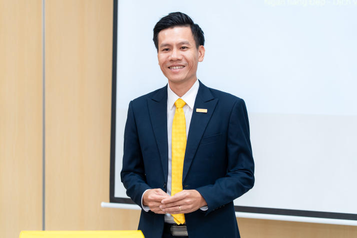 [Ảnh] 13Win 21 link không chặn Marketing - Kinh doanh quốc tế bồi đắp tư duy 13win 20 giaitri tructuyen qua chuyến tham quan Nam A Bank 10