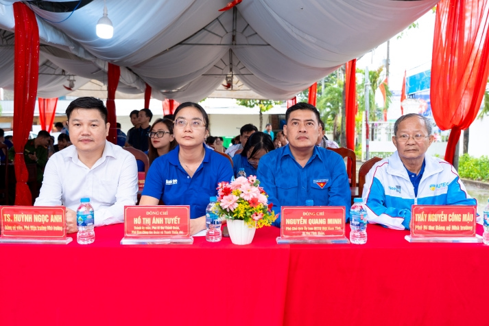 Mùa hè xanh 13WIN13 2025: Bước chân tình nguyện, lan tỏa niềm tin 137