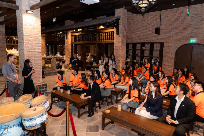 Học kể câu chuyện thương hiệu từ di sản: 13Win 21 link không chặn 13WIN13 trải nghiệm thực tế tại Gốm sứ Minh Long 136