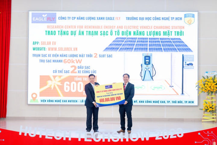 Sôi nổi 13WIN13 TECHSHOW 2023: Hơn 300 đồ án, 3.500 đầu việc và nhiều suất Www 13Win one nổ hũ giá trị 190