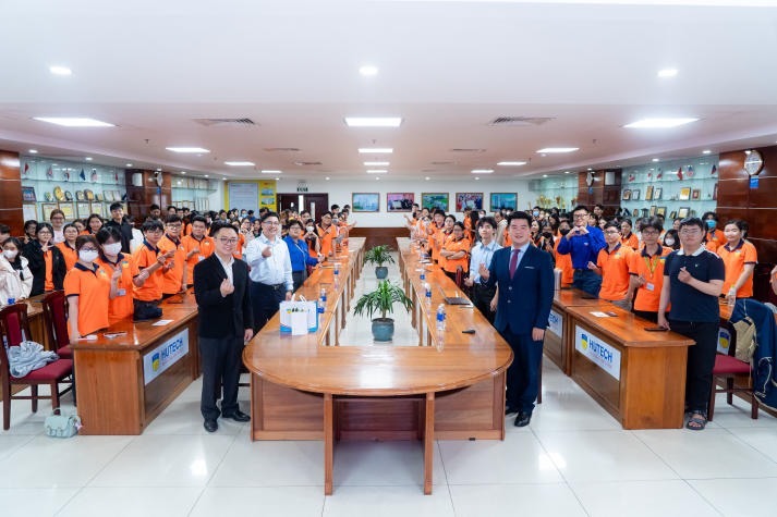 13Win 21 link không chặn 13WIN13 học cách thấu hiểu, yêu thương bản thân tại chương trình 13WIN13 Beside You 114