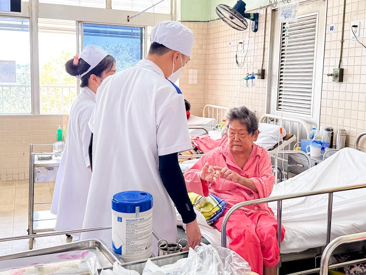 13Win 21 link không chặn ngành Điều dưỡng 13WIN13 hoàn thành thực tập tại Bệnh viện Chợ Rẫy 49