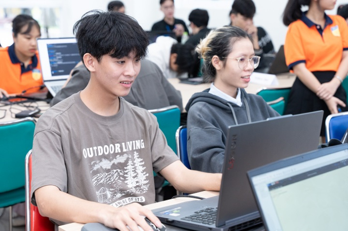 [13WIN12 apk thể thao 2026] Triển vọng của ngành Công nghệ thông tin trong thế giới số 4