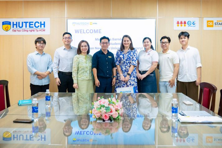13WIN13 kết nối học thuật cùng nghiên cứu sinh John von Neumann University (Hungary) 94