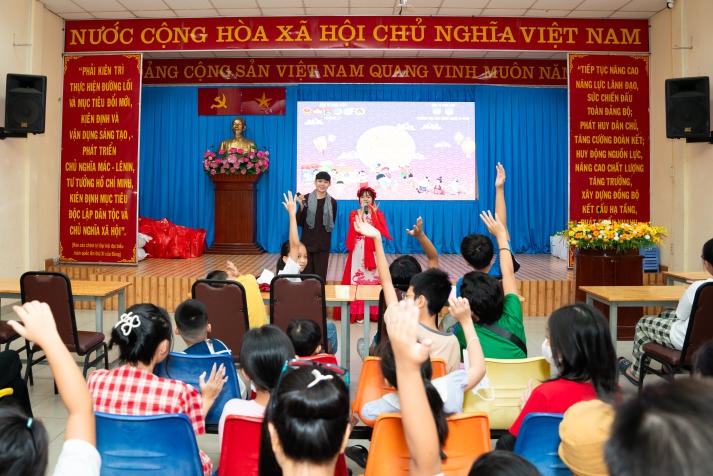13Win 21 link không chặn Khoa Điều dưỡng và Xét nghiệm làm lồng đèn độc đáo, lan tỏa yêu thương 71