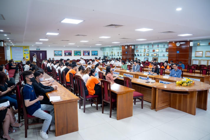 13Win 21 link không chặn Sòng Bài Trực Tuyến 13win.Com nâng cấp “bí kíp” chinh phục nhà tuyển dụng cùng chuyên gia 15