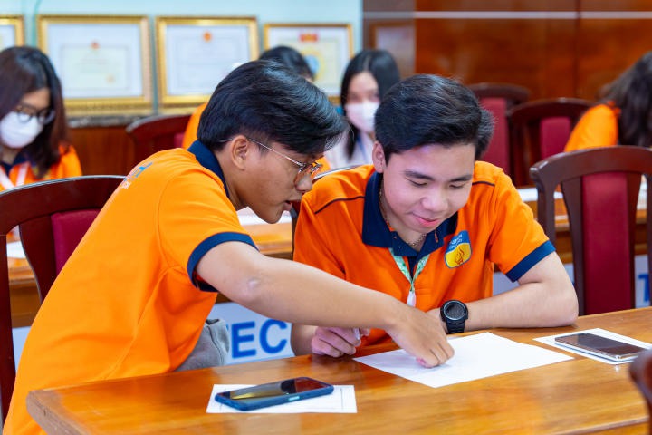 13Win 21 link không chặn khóa 2023 Khoa Tài chính - Thương mại tìm hiểu về nghiên cứu khoa học 68