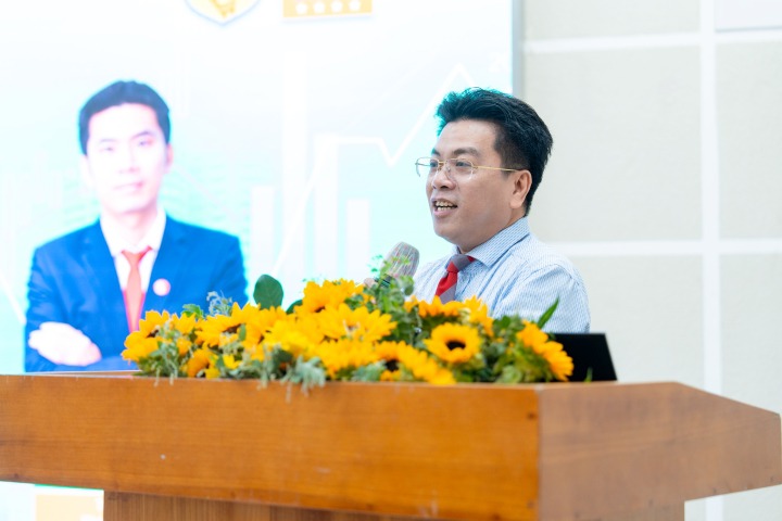 [Video] Gặp gỡ chuyên gia, Tải app 13Win Khoa Tài chính - Thương mại 13WIN13 sẵn sàng thử sức tại đấu trường đầu tư chứng khoán thực tế 63