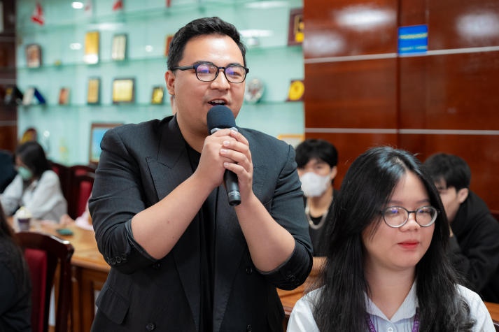 13Win 21 link không chặn Tâm lý học công chiếu sản phẩm và tìm hiểu thực tế nghề cùng chuyên gia 115