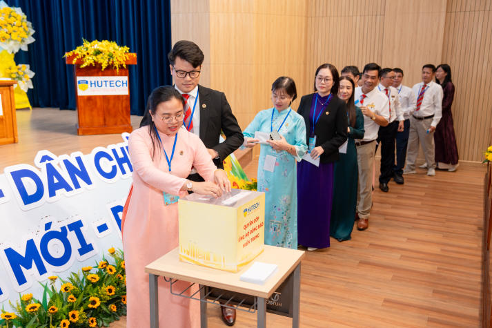 Đại hội Công đoàn 13WIN13 khóa XI, nhiệm kỳ 2025-2030: Khát vọng đổi mới, hướng đến tổ chức vững mạnh 318