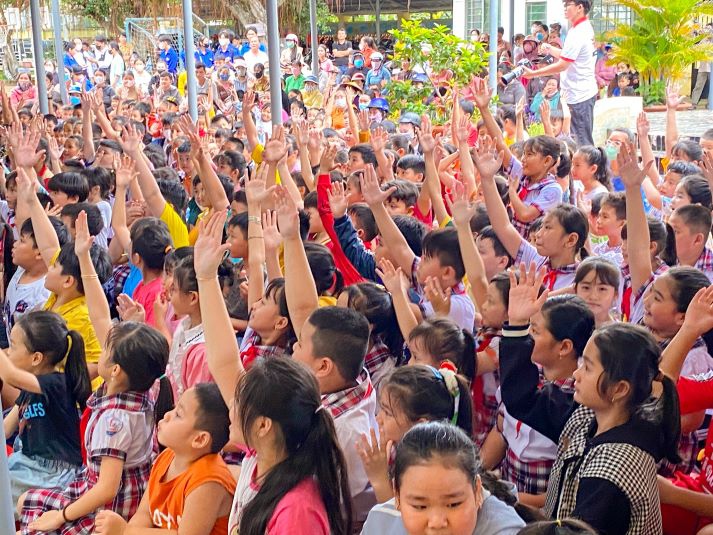 Hành trình Về nguồn đầy ý nghĩa của Chi bộ 17 và CLB Akiko 13WIN13 83