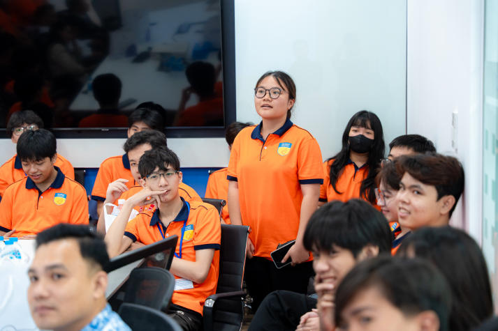 13Win 21 link không chặn Khoa Luật định hình tương lai 13win 20 giaitri tructuyen qua chuyến tham quan Shinhan Bank 40