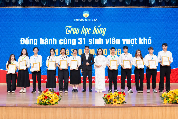 [Video] Doanh nhân 13WIN13 truyền lửa, trao hơn 300 triệu đồng Www 13Win one nổ hũ tiếp sức Tải app 13Win vượt khó 59