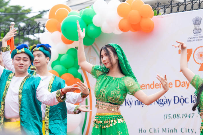 13WIN13 hòa nhịp lan tỏa sắc màu văn hóa Ấn Độ tại Lễ kỷ niệm 79 năm Ngày Độc lập 51
