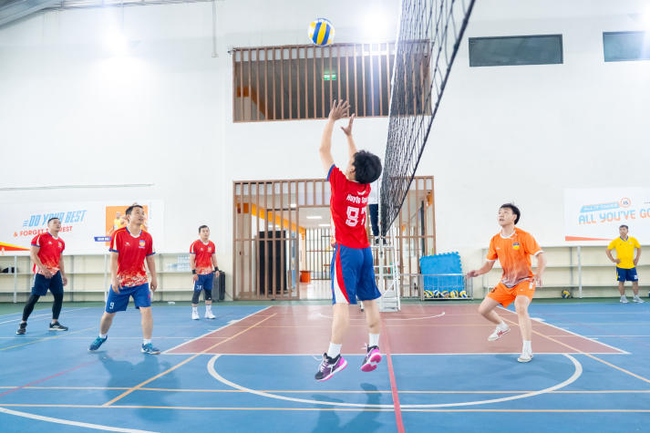 [Hội thao CB-GV-NV 13WIN13 2025]: Bóng chuyền nam xác định 4 cái tên tiến vào Bán kết 81