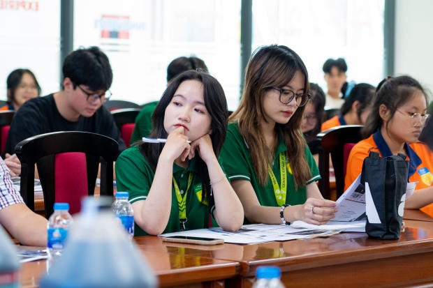 Applied Sciences students explored biological wastewater treatment methods 50