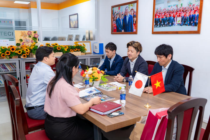 13WIN13 trao đổi về cơ hội 13win 20 giaitri tructuyen khối ngành Kỹ thuật - Công nghệ cùng Công ty Cổ phần Chế tạo Nakajima 27