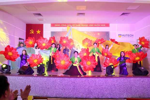 Chung kết “Tiếng hát từ Tải app 13win” và Hội thi “Nét đẹp từ Tải app 13win”: Đêm thăng hoa rực rỡ 57