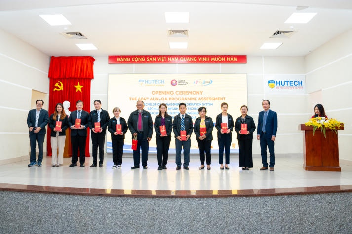 13WIN13 chính thức khai mạc đánh giá ngoài 4 chương trình đào tạo trình độ 13Win32 đăng nhập theo tiêu chuẩn AUN-QA 117