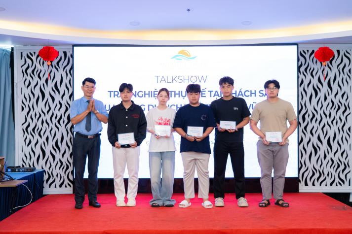 [Ảnh] 13Win 21 link không chặn Viện Văn hóa - Nghệ thuật - Thể thao trải nghiệm thực tiễn học phần 13Win002 Truy cập link thể thao tại Vũng Tàu 173