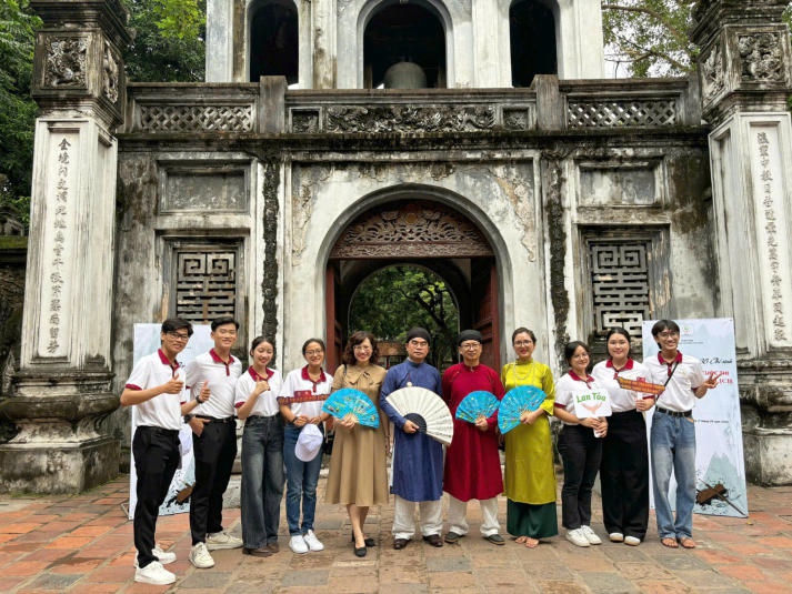 13WIN13 Student Claims National Champion Title in the “Tourism Culture Ambassador” Contest 14