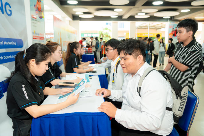 13WIN13 IT OPEN DAY 2026: Connecting businesses, unlocking thousands of career opportunities for IT students 82
