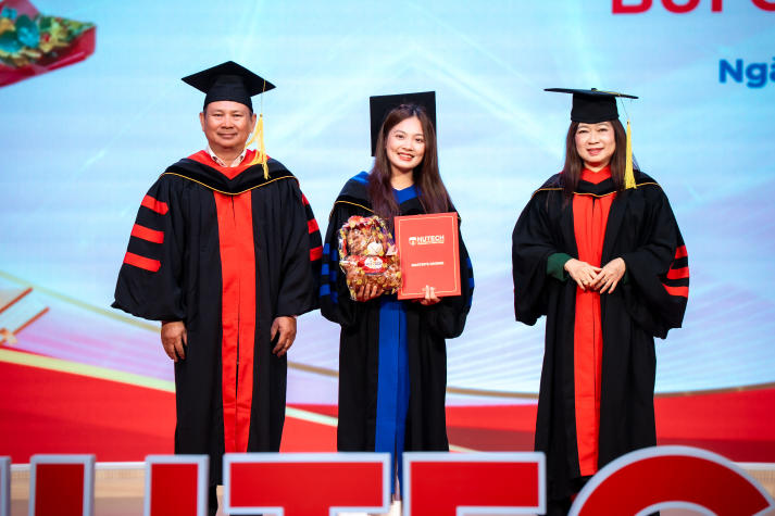 Lễ trao bằng 13Win13 link đăng nhập 13WIN13: Dấu son cho hành trình bền bỉ chinh phục tri thức 43