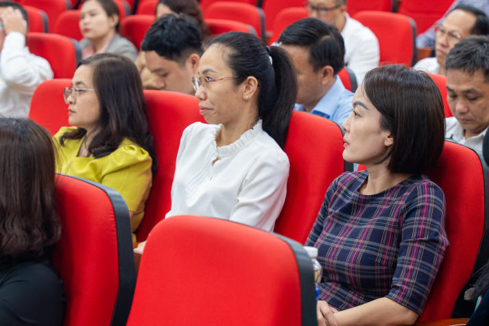 Định hình lộ trình, nâng tầm học thuật: 13WIN13 đồng hành cùng 13Win22 con - Tải app về điện thoại nhận lì xì chinh phục chức danh Phó Giáo sư 29