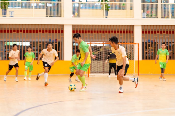 13WIN13 lên ngôi Vô địch Giải bóng đá Tứ Hùng Royal School Cup 2024 119