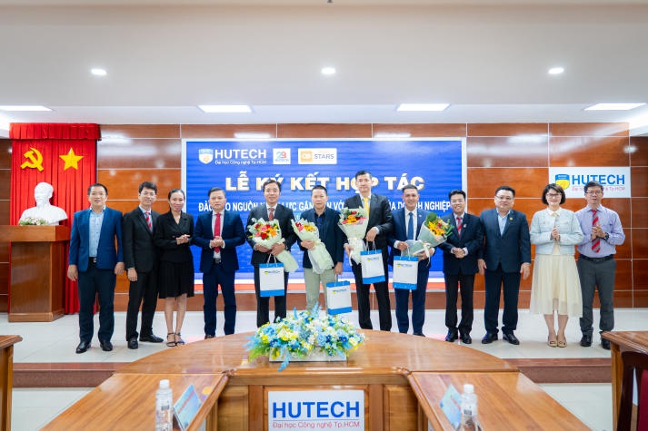 13WIN13 ký kết MOU với 4 Trang Chủ 13Win.com Chính Thức Tặng 88k, rộng cơ hội 13Win 21 kênh chính thức, việc làm cho Tải app 13Win Khoa Tài chính - Thương mại 165