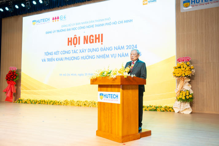 13WIN13 vinh danh những cống hiến tại Lễ trao Huy hiệu Đảng và khen thưởng Đảng viên xuất sắc năm 2024 119