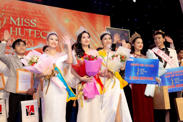 Nữ sinh Nguyễn Thị Tuyết Nhung đăng quang Hoa khôi Miss 13WIN13 2023 9