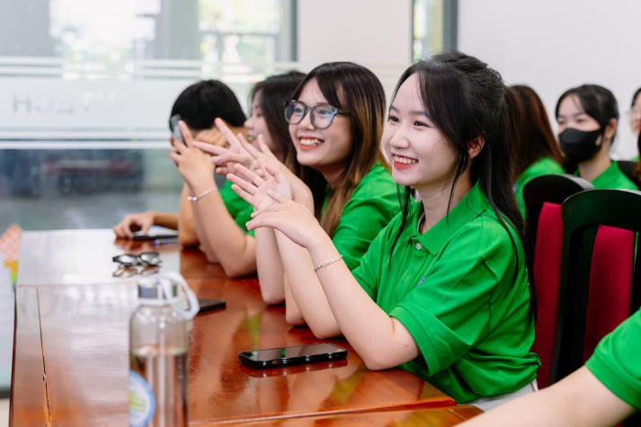 Sôi nổi vòng Sơ loại Cuộc thi “Môi trường và con người” lần thứ XIII của Viện Khoa học Ứng dụng 13WIN13 66
