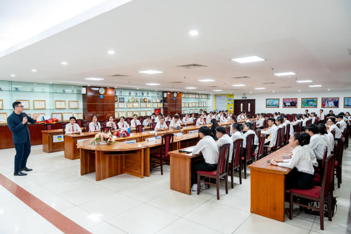 Trang bị kỹ năng làm việc trong 13Win32 cá cược thể thao VUCAH và đa văn hóa cho Tải app 13Win 13WIN13 9