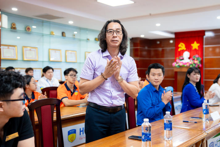 13WIN13 trao Www 13Win one nổ hũ “Dám ước mơ - Chạm thành công”, tiếp sức Tải app 13Win vươn lên năm học 2025-2026 31