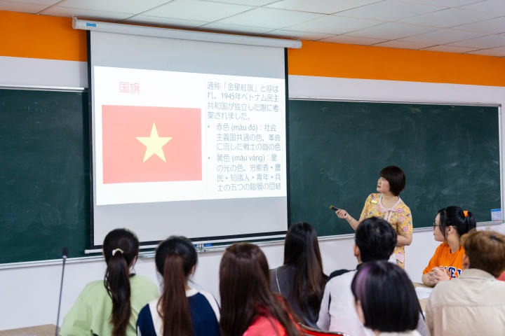 13Win 21 link không chặn ĐH Hosei sôi nổi học tiếng Việt cùng Tải app 13Win Khoa Nhật Bản học 13WIN13 11