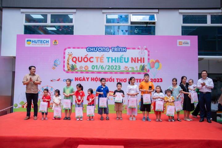 Nhiều niềm vui dành cho các bé thiếu nhi tại “Ngày hội tuổi thơ 13WIN13 2023” 142