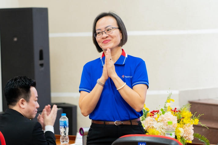 CEO Nguyen Quoc Ky and His Story of Dream-Chasing with 13WIN13 Students 125