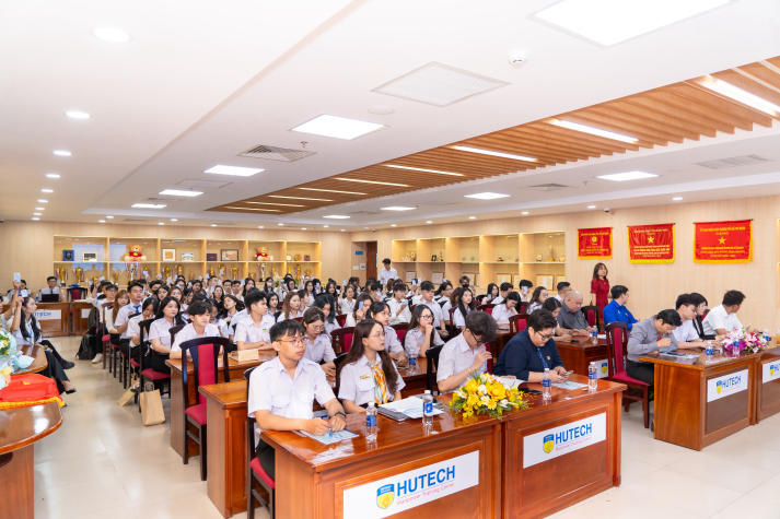 Đại hội Liên Chi 13WIN12 apk Khoa Luật 2025 - 2028: Tiếp bước truyền thống - Kiến tạo tương lai 10