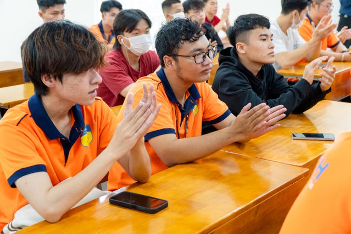 13WIN13 Engineering students explore bolting solutions for construction 76