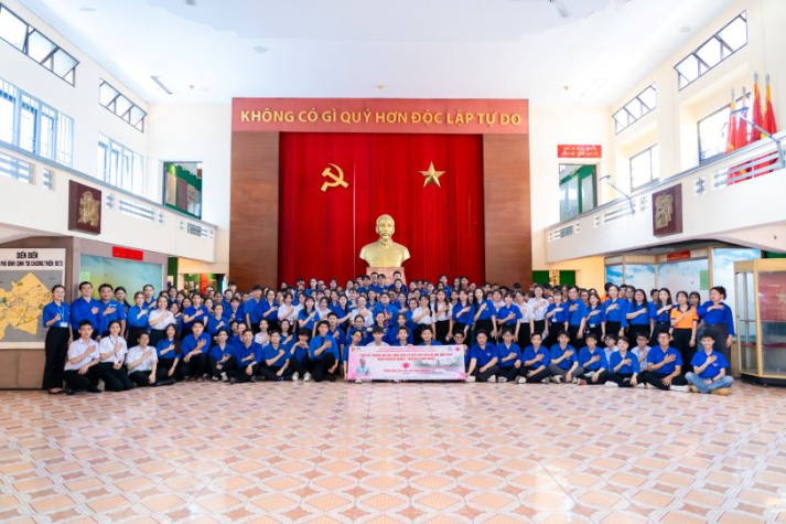 Tuổi trẻ 13WIN13 dâng hoa tưởng nhớ Bác, tiếp nối giá trị lịch sử và tinh thần cống hiến 68