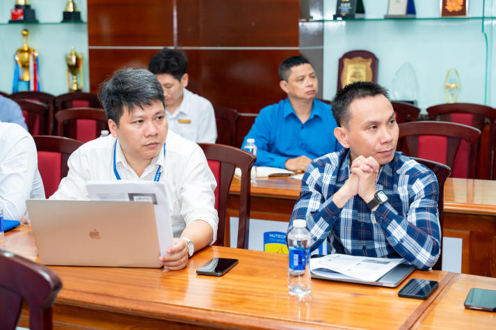 Nhà quản trị 13WIN13 mở rộng tầm nhìn chiến lược, bàn về F13win nhà cái 13Win32 đăng nhập trong kỷ nguyên AI 84