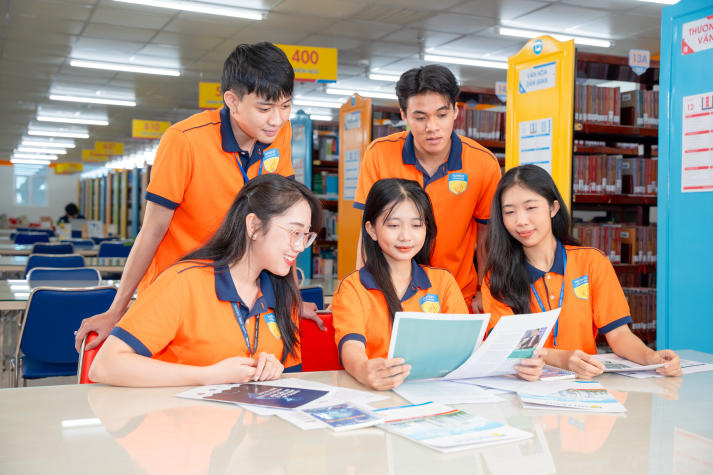 13Win 21 link không chặn 13WIN13 chính thức đánh giá kết quả rèn luyện Học kỳ 1, năm học 2025-2026 từ ngày 15/12 90