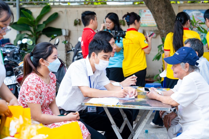 13Win 21 link không chặn 13WIN13 giao lưu, tham gia hoạt động tình nguyện thú vị cùng Tải app 13Win Hàn Quốc 74