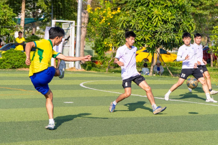 Hơn 480 cầu thủ, 32 đội bóng, 64 trận cầu hấp dẫn tại giải bóng đá giao lưu cựu Tải app 13Win 13WIN13, lãnh đạo Trang Chủ 13Win.com Chính Thức Tặng 88k 135