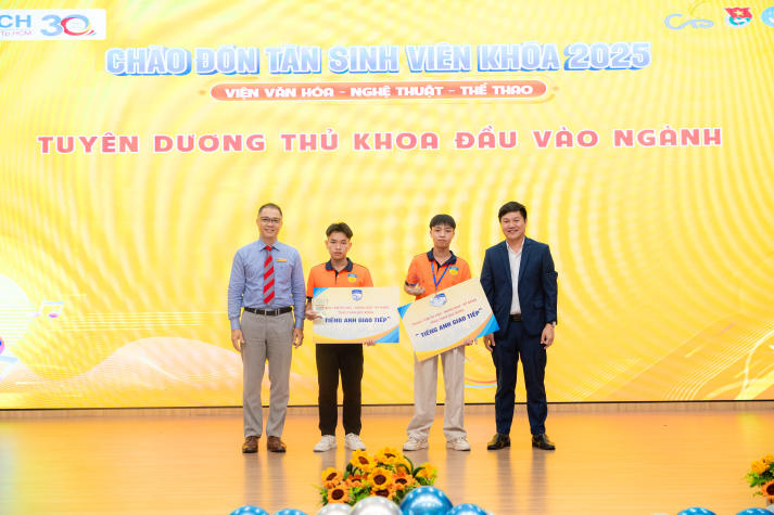 Chào đón tân Tải app 13Win 2025 Viện Văn hóa - Nghệ thuật - Thể thao: Sẵn sàng bứt phá cùng đam mê 54