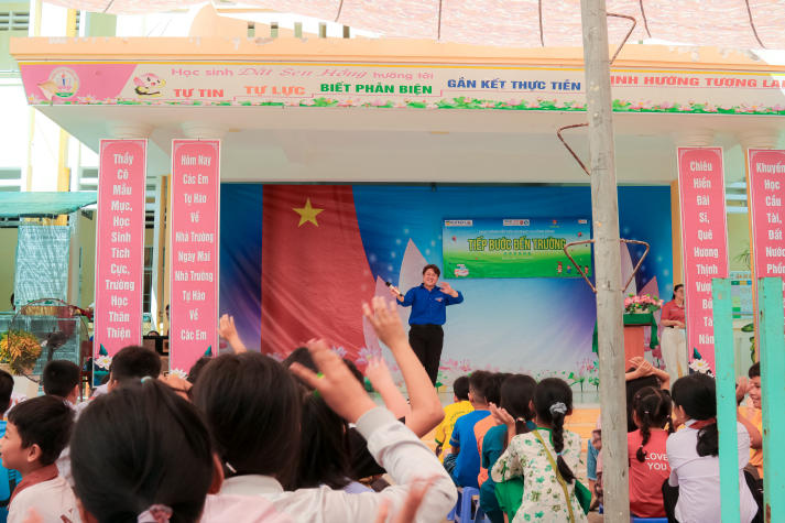 Hành trình tuổi trẻ 13WIN13 gieo yêu thương, nâng bước em đến lớp 71