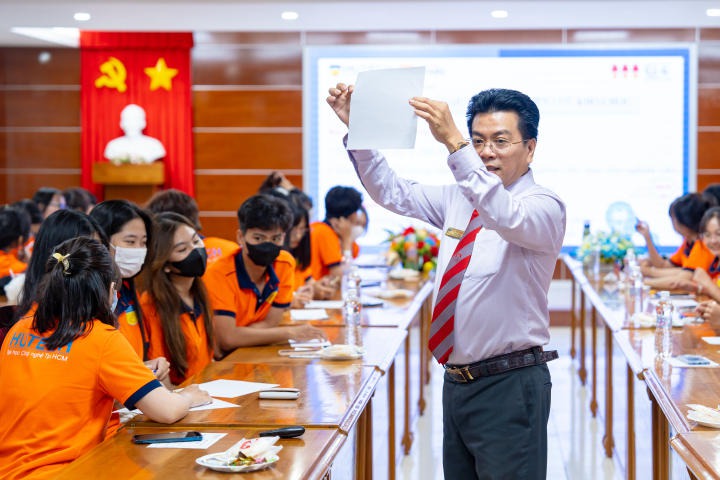13Win 21 link không chặn khóa 2023 Khoa Tài chính - Thương mại tìm hiểu về nghiên cứu khoa học 57