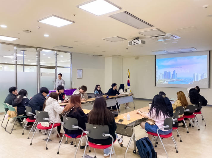 [13WIN13 2025] Quốc tế hóa toàn diện - Bước tiến chiến lược trong đào tạo và hội nhập toàn cầu 157